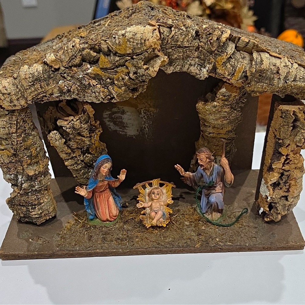 Vintage Nativity Set 3 Pc Figures